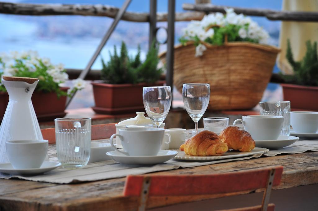 San Martino Rooms & Breakfast Borgio Verezzi Eksteriør billede